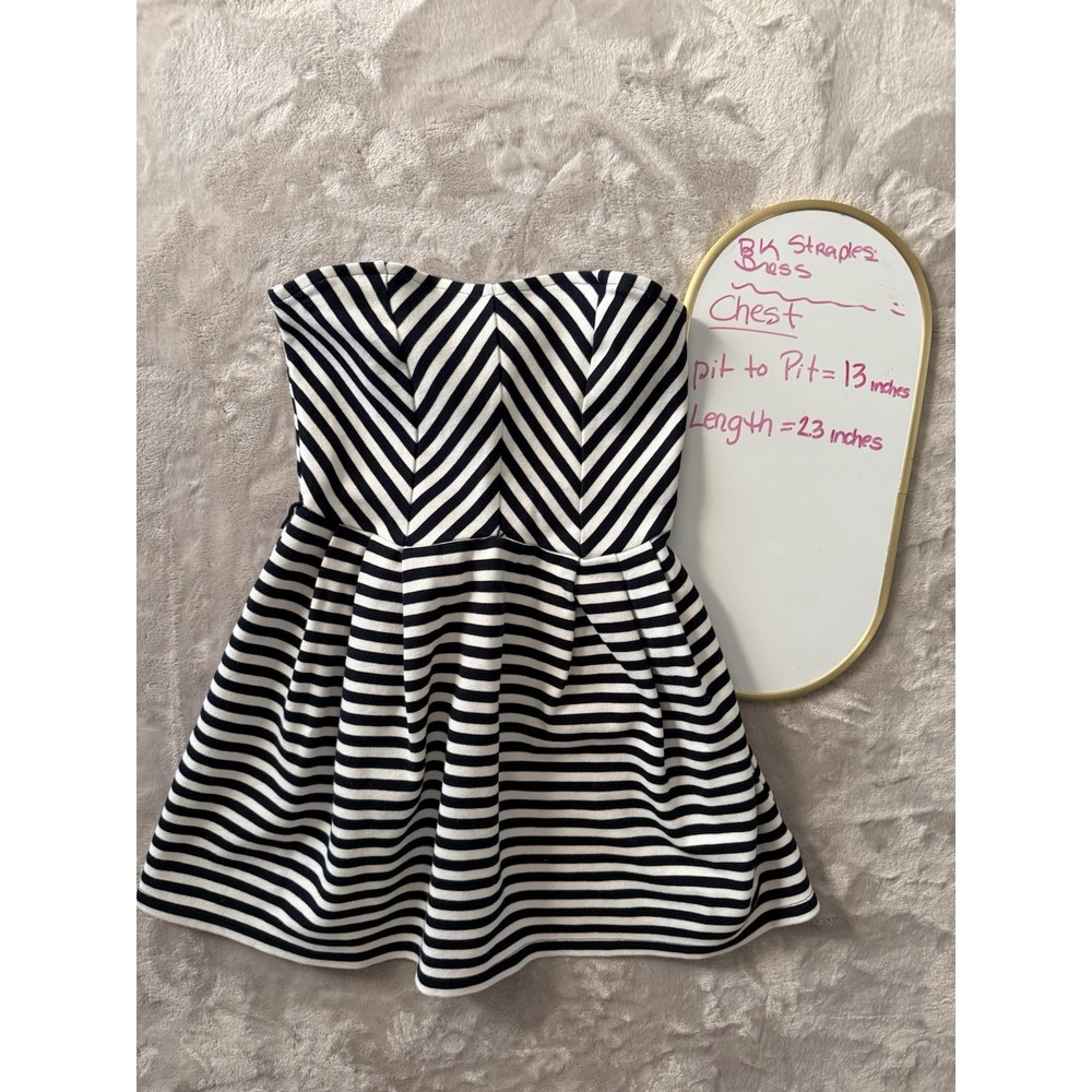 Charlotte Russe Strapless Black White Striped Fit Flare Dress M Stretch - Picture 7 of 7